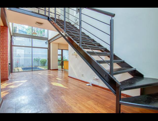 3 BEDROOM DUPLEX RENTED IN BRYANSTON